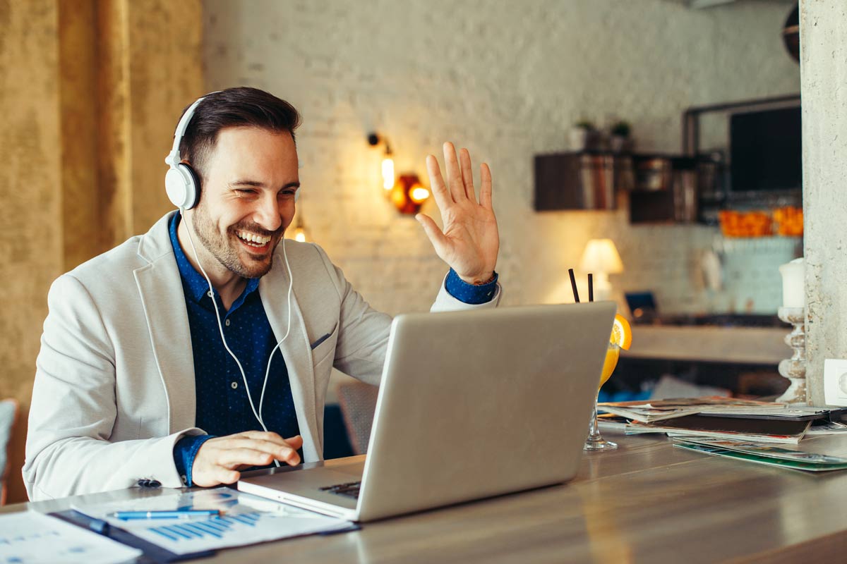 The definitive guide to building a waitlist with video appointments-First impression-LiveseySolar-laser-eye-surgery-marketing